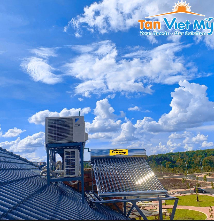 lắp đặt máy nước nóng năng lượng mặt trời Daklak