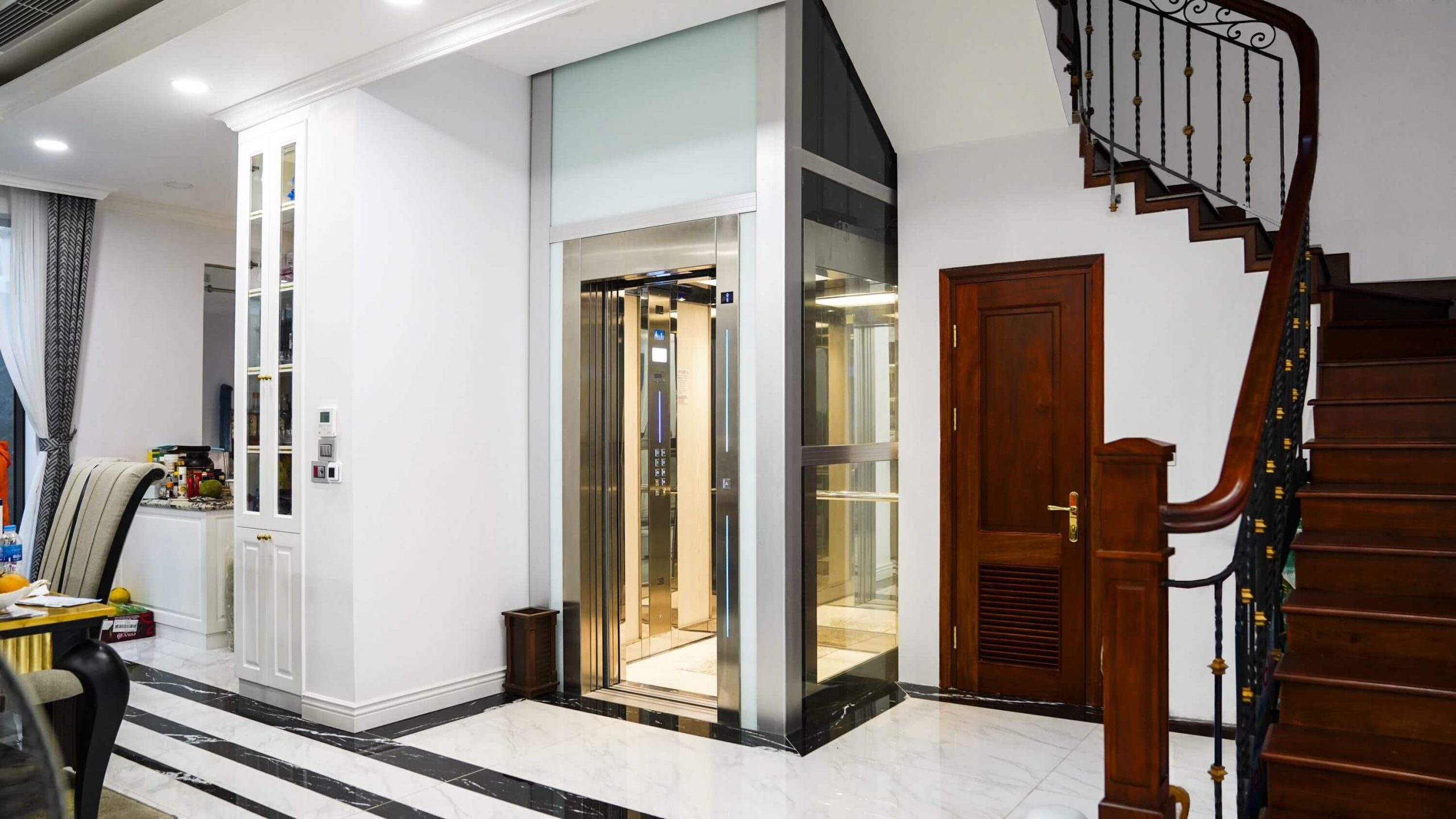 lắp đặt hệ thống thang máy gia đình BMT