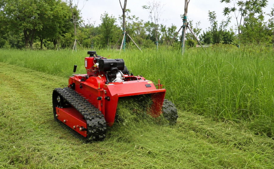 Máy Cắt Cỏ Điều Khiển Từ Xa